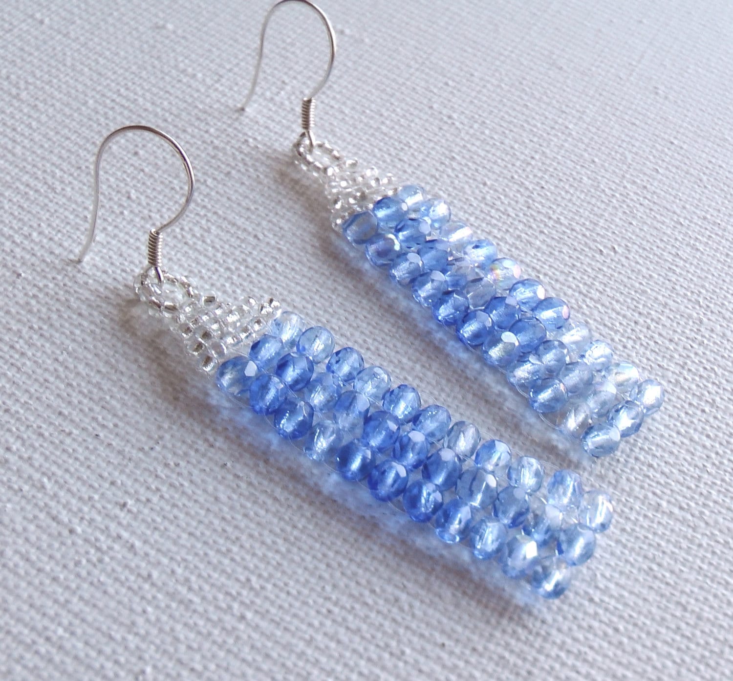 Kristale Ohrringe, Blaue Perlen Ohrringe von LadyLiJewellery