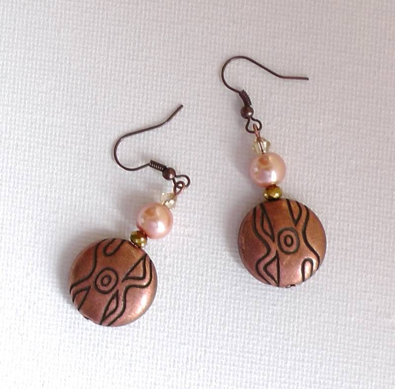 Kupfer Ohrringe Lachs Perle & Kristall Perlen Kupfer Ohrringe Lachs Perle & Kristall Perlen von LadyLiJewellery