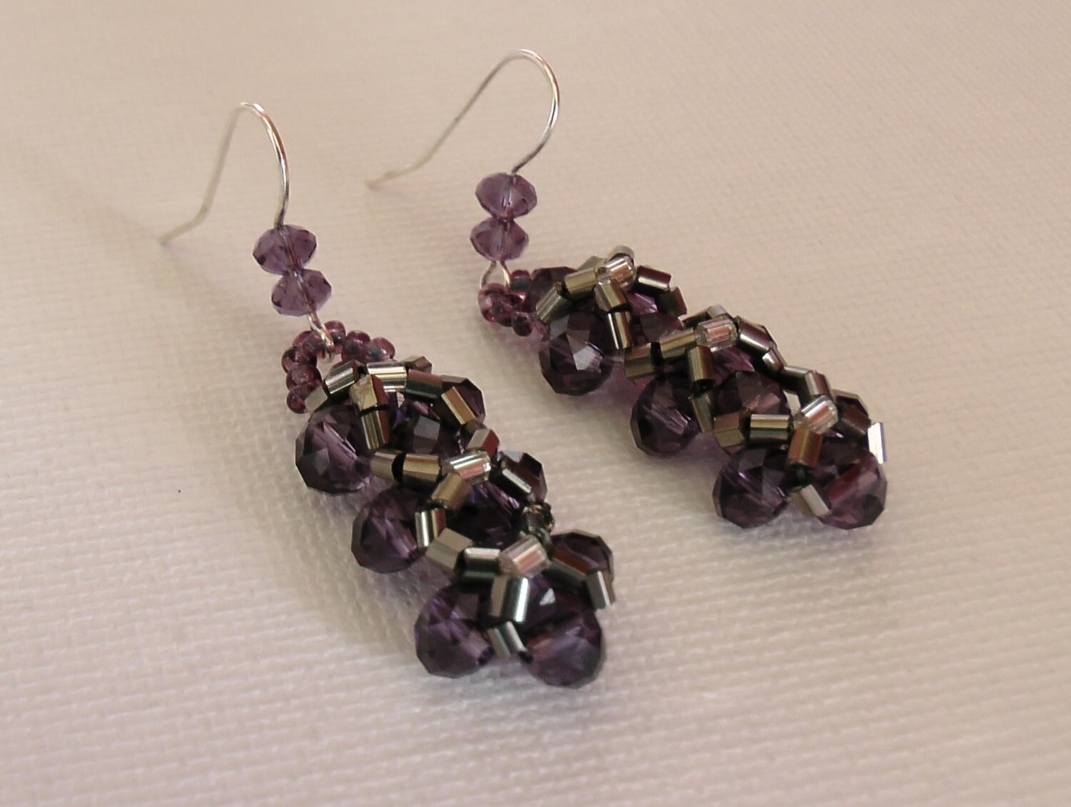 Ohrringe Mit Amethyst Lila Kristall Perlen von LadyLiJewellery