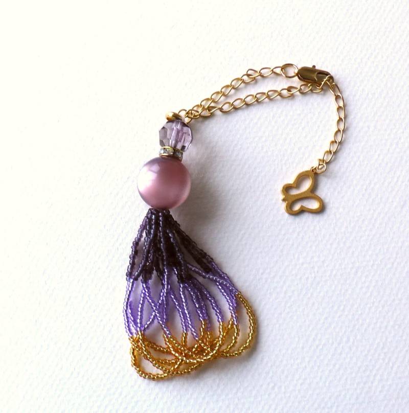 Taschenanhänger Handgefertigte Quaste Mit Schmetterling Taschenanhänger Handgefertigte Quaste Mit Schmetterling von LadyLiJewellery
