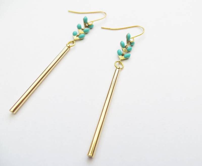 Vergoldete Türkis Chevron Tropfen Ohrringe von LadyMangoJewellery