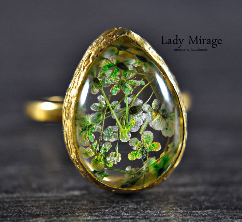 Echte Blüten Ring - Vergoldet Verstellbar Grün Tropfenform von LadyMirageDesign