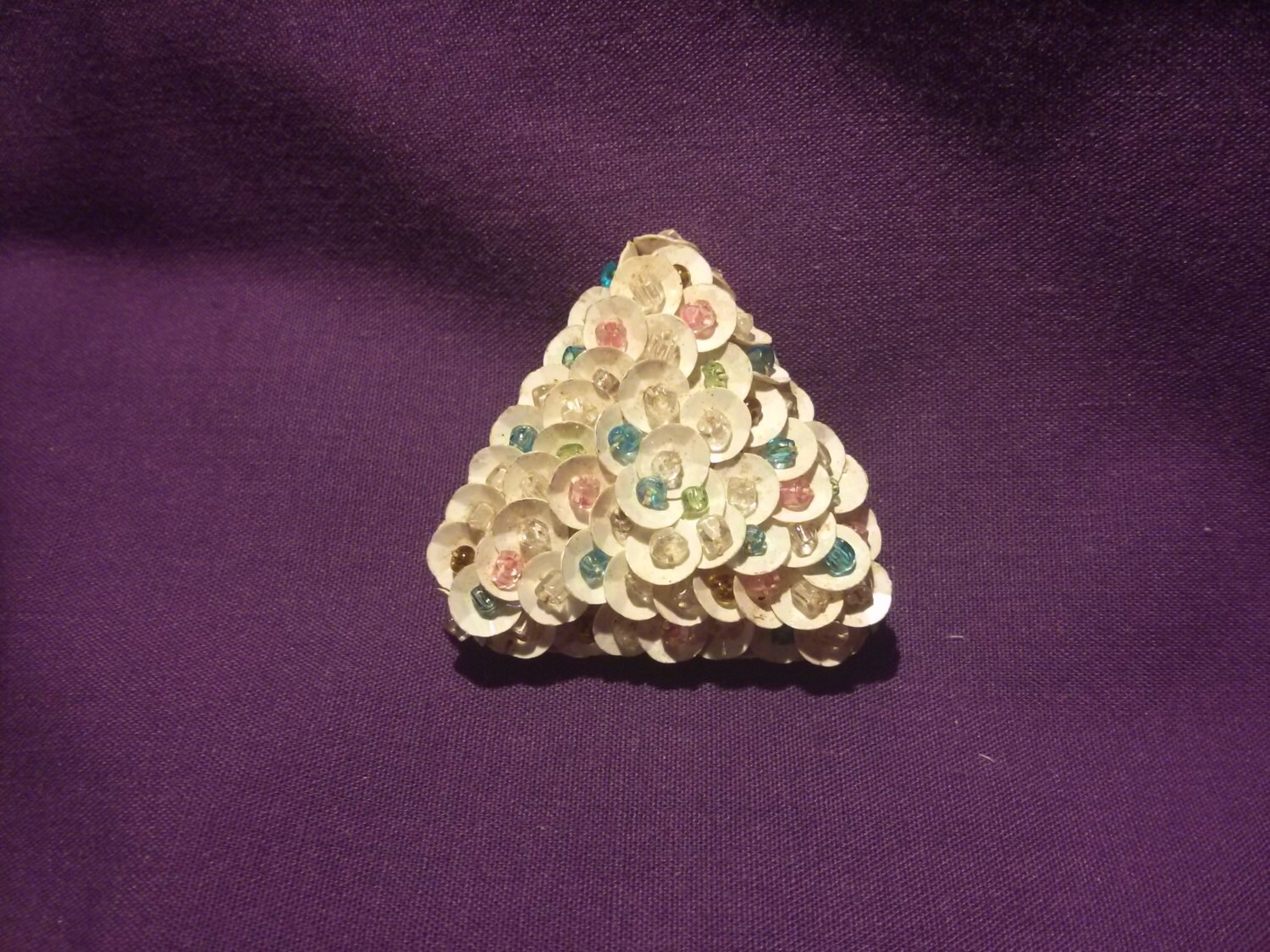 1940Er 50Er Jahre Brosche - Paillettenbrosche Pulloverbrosche von LadyRockwellsVintage