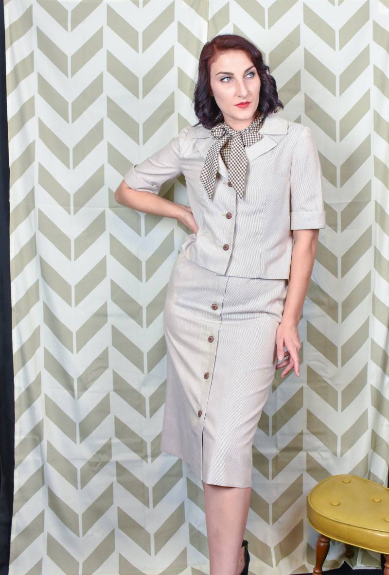 1950Er 60Er Jahre Kleines Vichy-Karo Kleid - Vintage Neiman Monitors Wiggle Bleistiftkleid von LadyRockwellsVintage