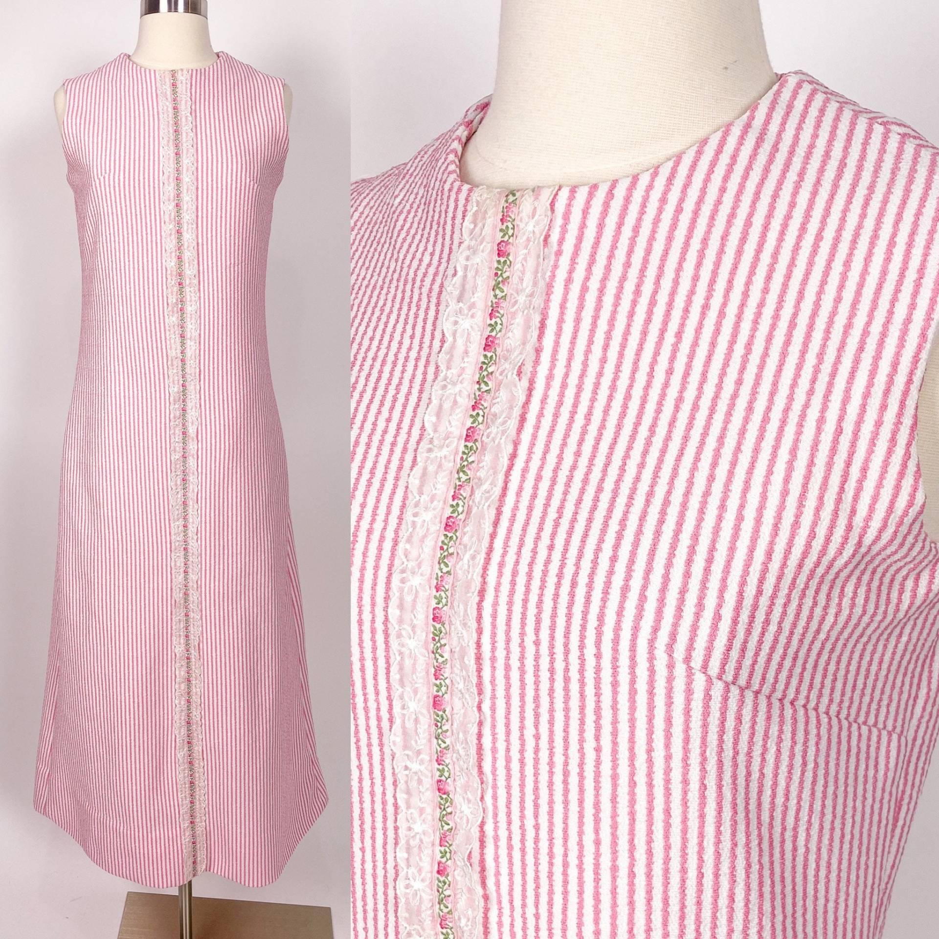 1970Er Jahre S/M Maxi Kleid in Rosa Und Weiß von LadyRockwellsVintage
