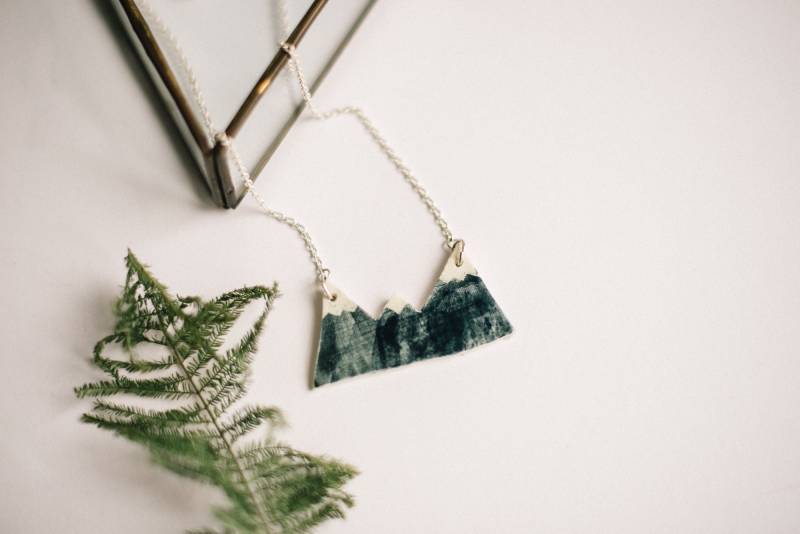 Bergschmuck. Bergkette, Keramik Halskette, Rustikale Natur Accessoires. Handgemachte Kette Aus Ton. Keramikschmuck. Berge Bergschmuck. Bergkette, Keramik Halskette, Rustikale Natur Accessoires. Handgemachte Kette Aus Ton. Keramikschmuck. Berge von LadySelvaShop