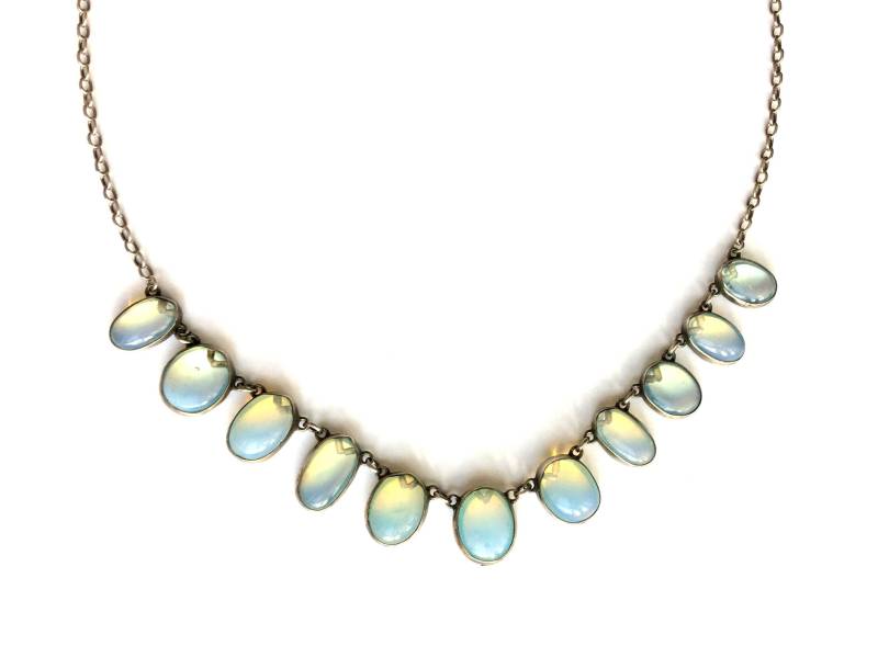 Antike Edwardian Sterling Silber Opalglas Halskette Antike Edwardian Sterling Silber Opalglas Halskette von Ladyantika