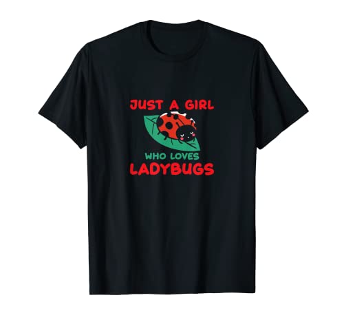 Ein Mädchen, das Marienkäfer liebt, niedliches Marienkäfer-Design für Mütter T-Shirt Ein Mädchen, das Marienkäfer liebt, niedliches Marienkäfer-Design für Mütter T-Shirt von Ladybug t shirts & cute lady beetle merch