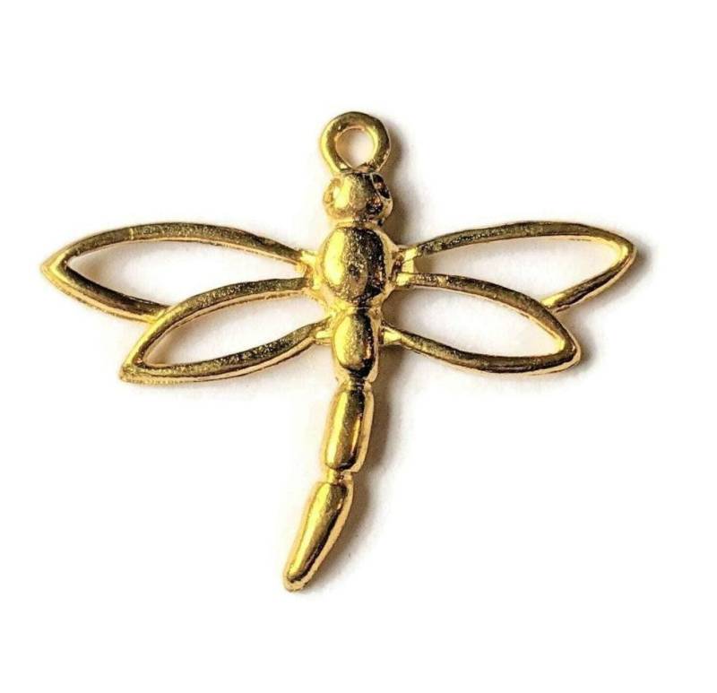 Großer Gold Libellen-Charm-Anhänger von LadybugfeetDesigns
