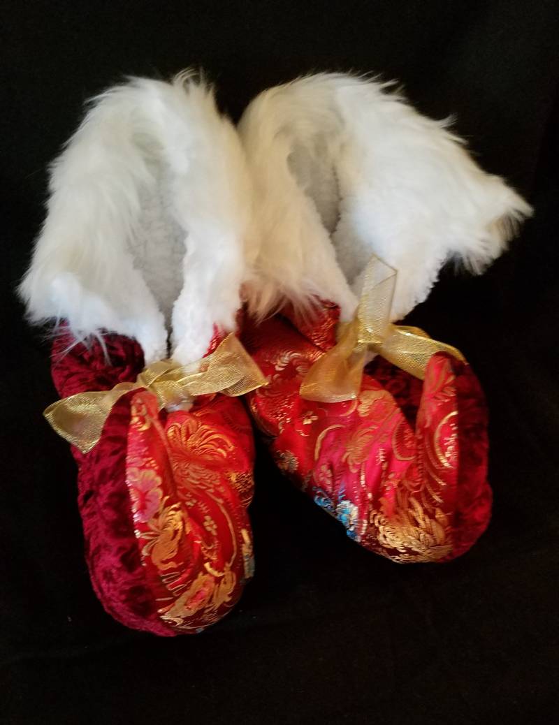 Elf Hausschuhe - Erwachsenengrößen von Ladymantis