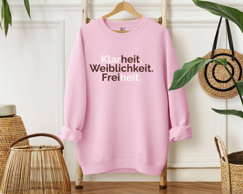 Klarheit, Weiblichkeit, Freiheit, Statement Sweatshirt Damen | Ladys Club Empowerment Pullover, Selbstliebe, Achtsamkeit, Geschenk Frauen von LadysClub