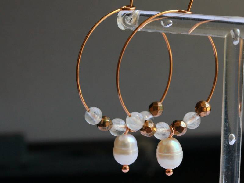 Creolen Mondstein Süßwasserperle Aus 316L Edelstahl Roségoldfarben Als Modernes Geschenk Für Sie Frauen Ohrringe Edelsteine Boho Style von Ladyville