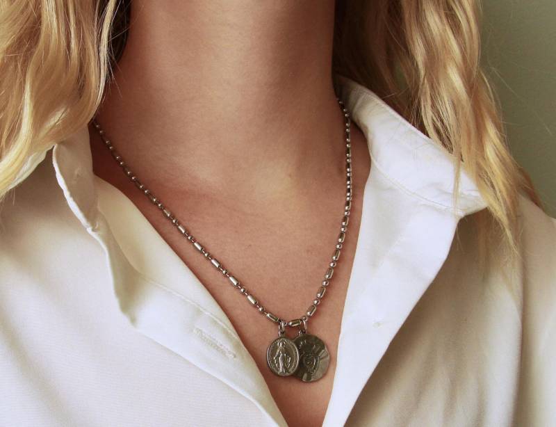 Kette Herz Madonna Edelstahl Wasserfest Statement Perlenkette Kugelkette Maria Charm Als Liebevolles Geschenk Für Sie Damenkette Frauen von Ladyville