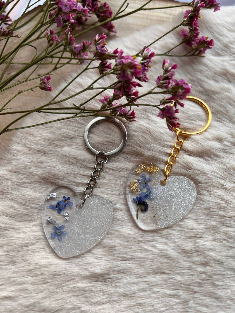 Herzanhänger| Herzschlüsselanhänger| Schlüsselanhänger| Keychain| Resin Geschenkidee| Individuelle Geschenke| Present von LaeaArt