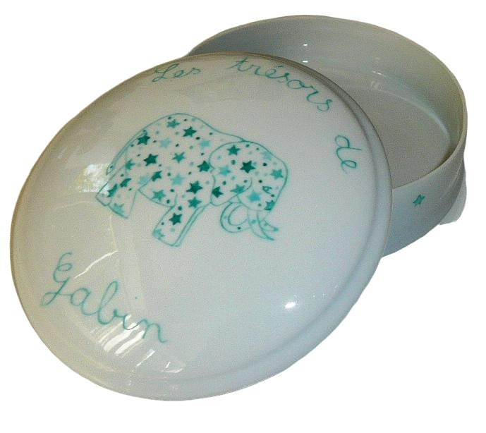 Schmuckkästchen Für Kinder Oder Kleine Schatzkiste, Personalisierte Bonbonschachtel Aus Porzellan Mit Elefanten Und Sternen Schmuckkästchen Für Kinder Oder Kleine Schatzkiste, Personalisierte Bonbonschachtel Aus Porzellan Mit Elefanten Und Sternen von LaetitiaSocirat