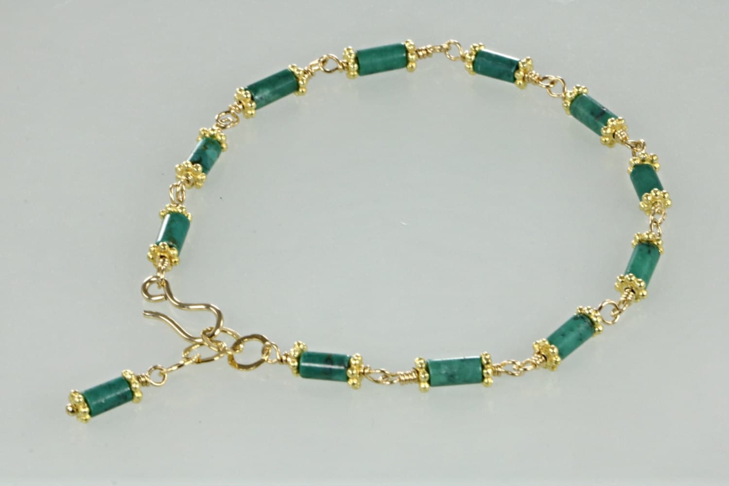 Grün Türkis Armband, Spalte Gold-Gefüllte Perlen Kette Edelstein Armband Grün Türkis Armband, Spalte Gold-Gefüllte Perlen Kette Edelstein Armband von LagoonjewelryArt