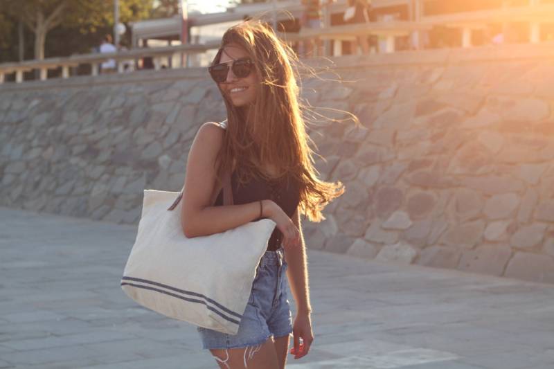 Handgefertigte Strandtasche Aus Canvas Große Sommertasche Mit Ledergriffen von LagutShop
