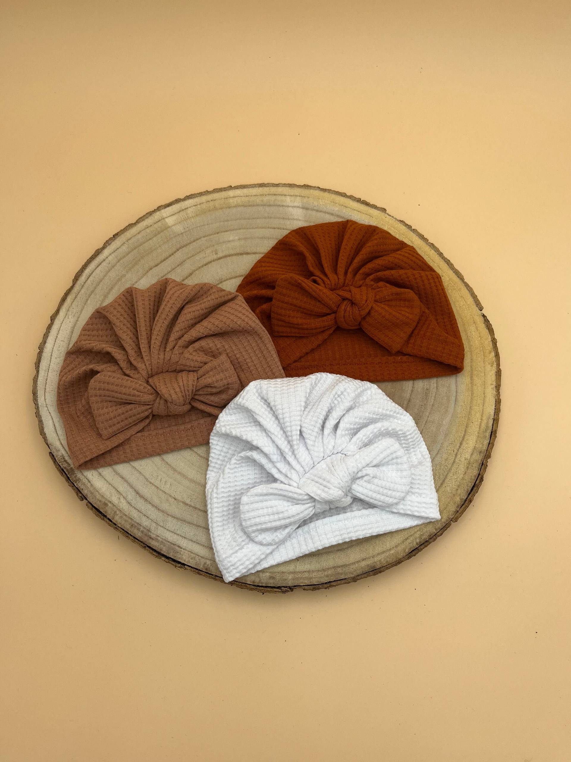 Handmade Babymütze/Handgenähte Turbanmütze Aus Waffeljersey von Lailistyle