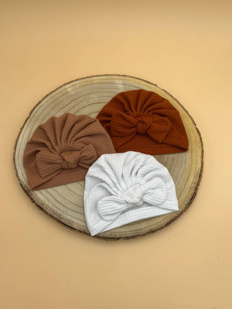 Handmade Babymütze/Handgenähte Turbanmütze Aus Waffeljersey von Lailistyle