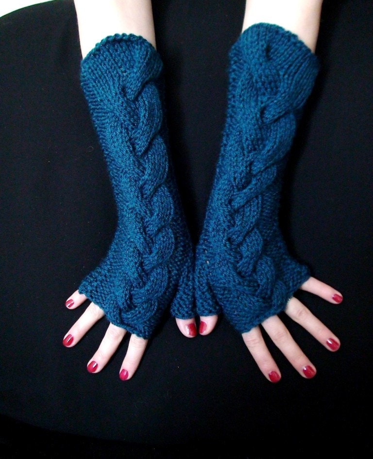 Fingerlose Handschuhe Blau Dark Ocean Handgelenkswärmer Mit Zopfmuster, Extra Lang Und Weich von LaimaShop