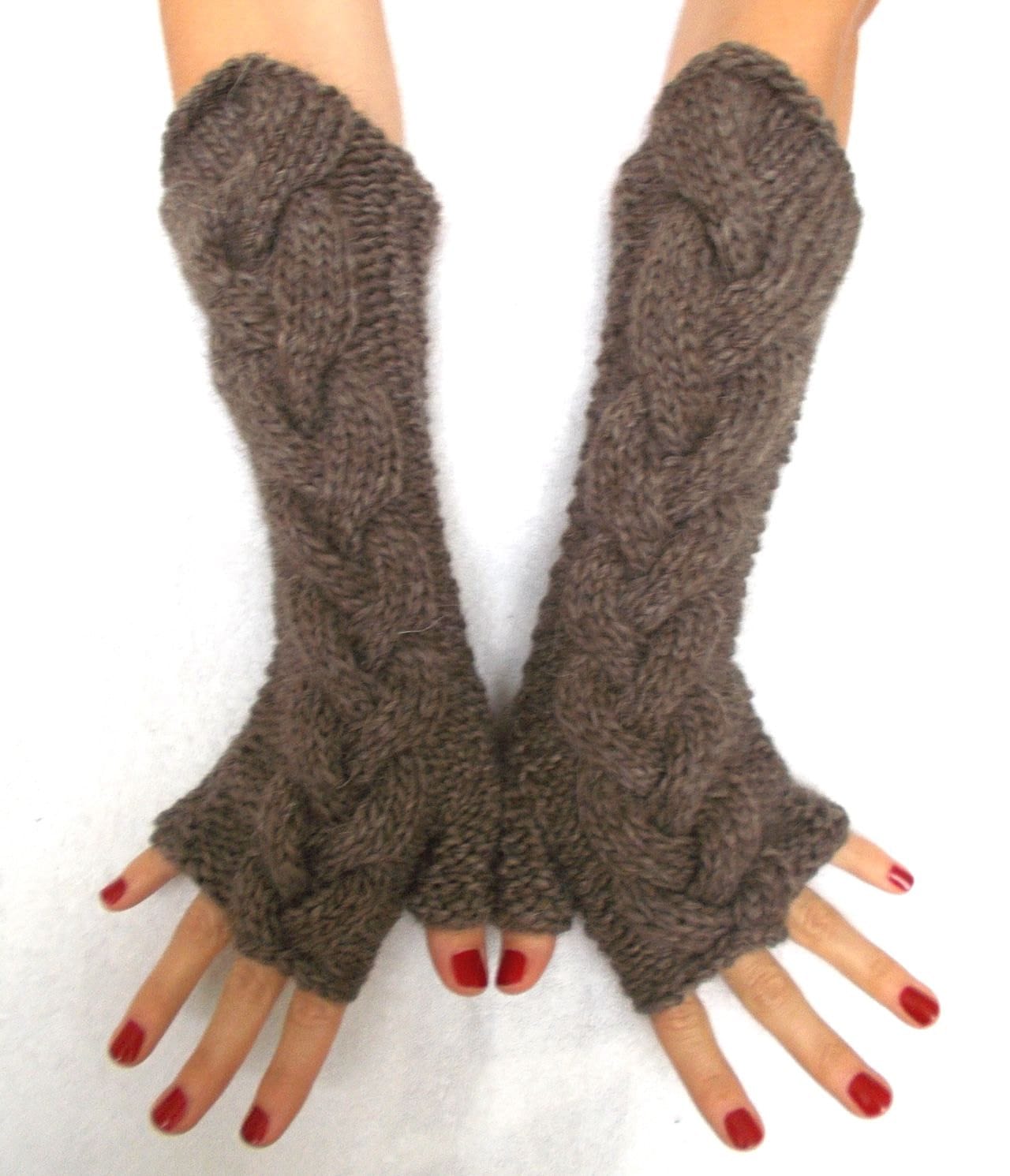Fingerlose Handschuhe Strick Braun Zopf Pulswärmer, Extra Grobstrick Und Warm von LaimaShop
