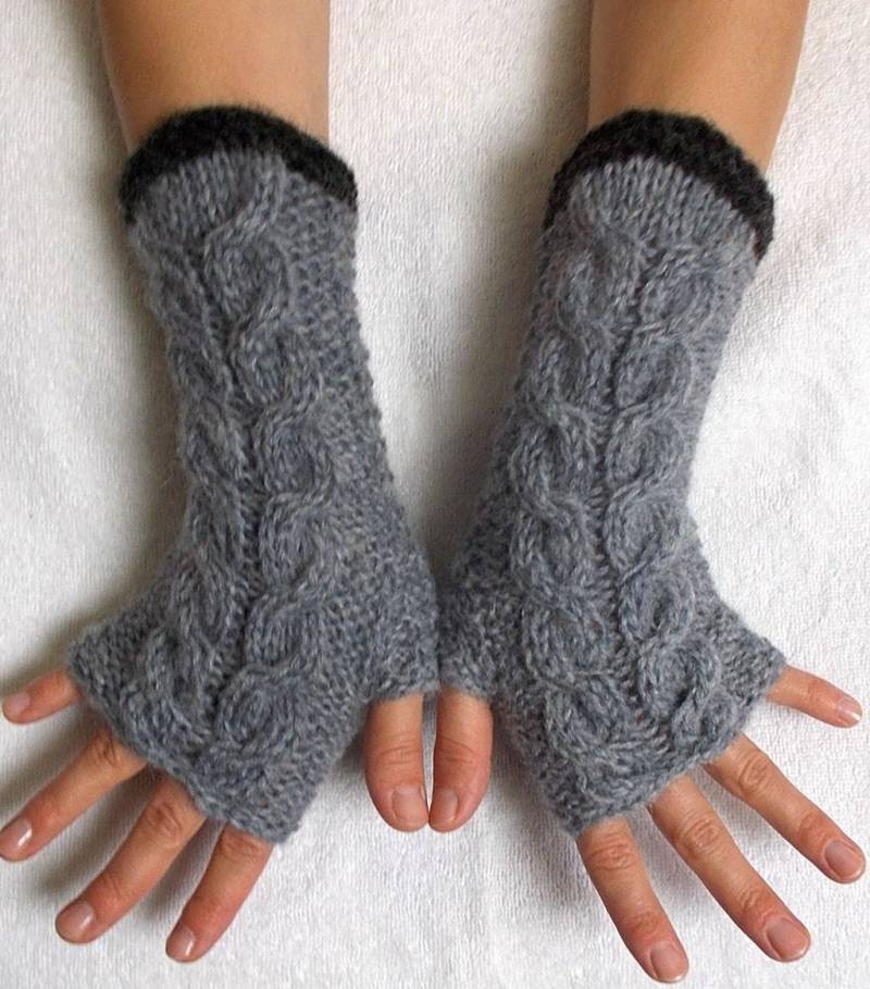 Graue Fingerlose Handschuhe Mit Zopfmuster Warme Pulswärmer Frauen Winter Accessoire von LaimaShop