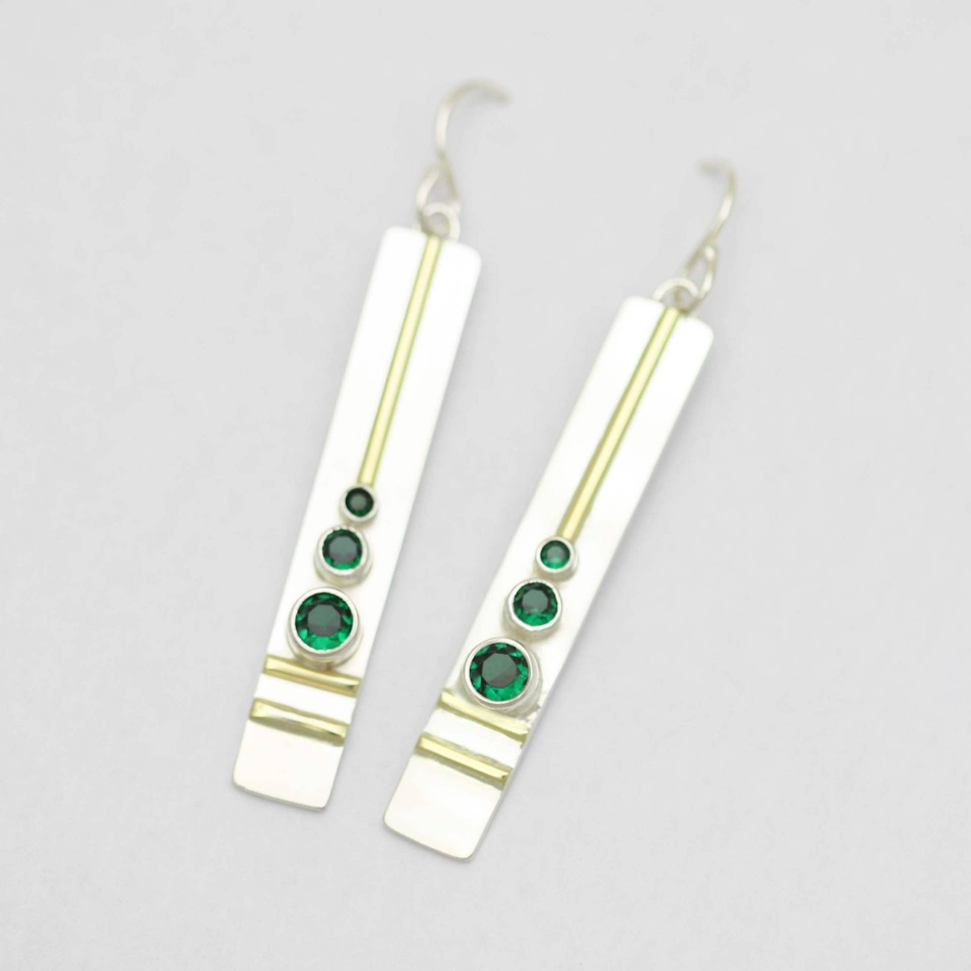 3 Stein Sequenz Ohrring Mit Birthstone in Sterling Silber Und 14Ky Gold von LaineBenthalldesigns