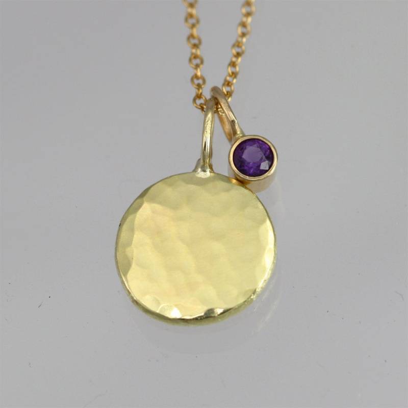 Gehämmerter Chunk Mit Amethyst Tropfen Halskette in 14K Gold | 16" Gehämmerter Chunk Mit Amethyst Tropfen Halskette in 14K Gold | 16" von LaineBenthalldesigns
