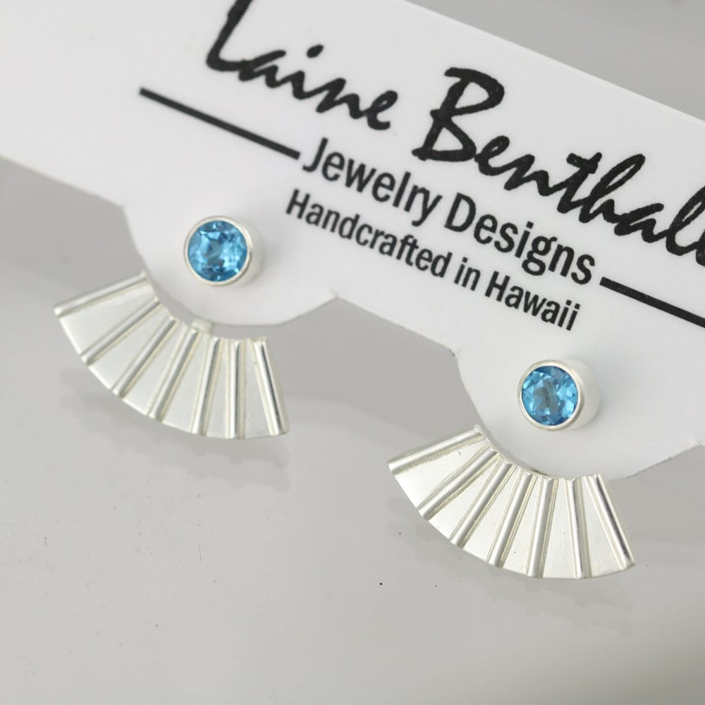 Gestreifte Ohrjacken in Sterling Silber von LaineBenthalldesigns