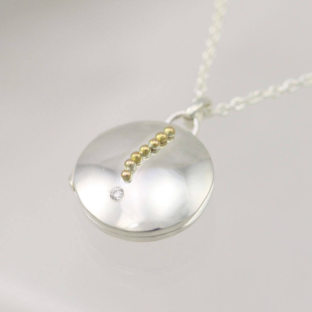 Locket - Fallender Stern 14K, Sm. | Diamant | 18" Auf Bestellung von LaineBenthalldesigns