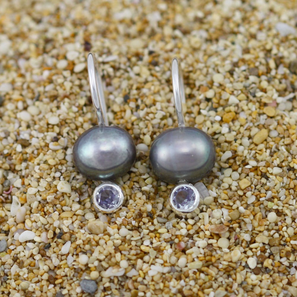 Pfau Perlenohrring Mit Alexandrit in Sterling Silber von LaineBenthalldesigns