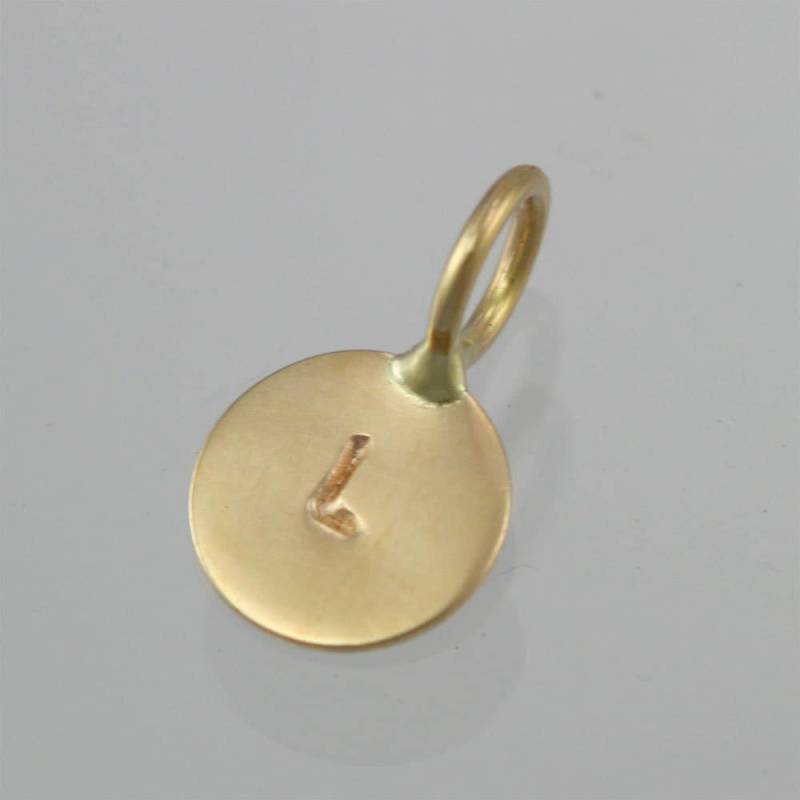 Plättchen Anhänger Aus 585Er Gold | Made To Order Plättchen Anhänger Aus 585Er Gold | Made To Order von LaineBenthalldesigns