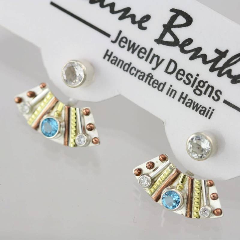Totem Ohrjacken Mit 3 Steinen | Blue Topaz, Cz 14Ky Gold, Sterling Silber, Kupfer Totem Ohrjacken Mit 3 Steinen | Blue Topaz, Cz 14Ky Gold, Sterling Silber, Kupfer von LaineBenthalldesigns