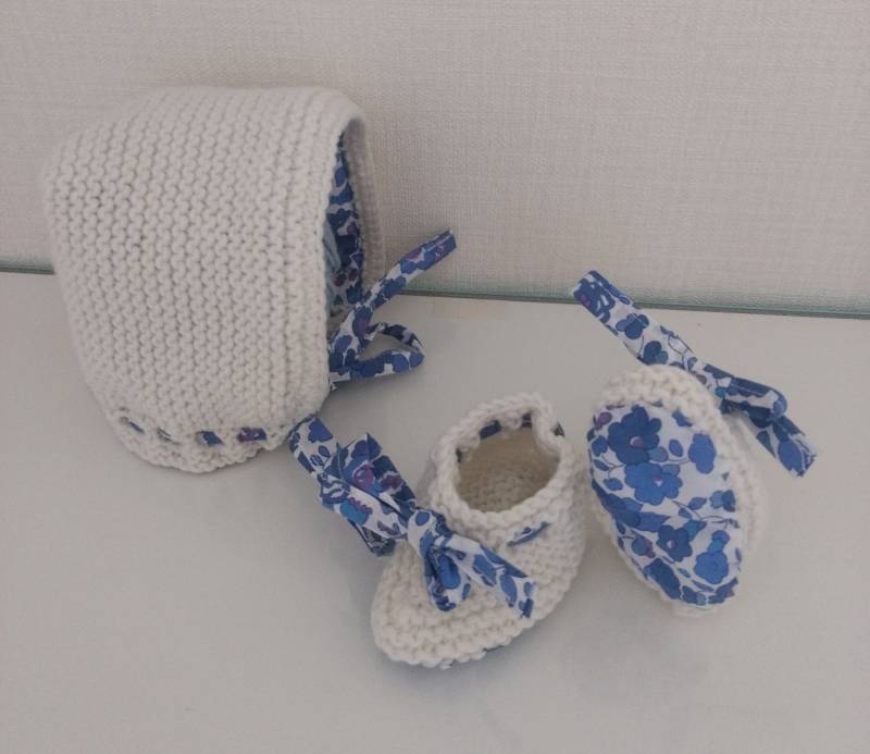 Baby Crush Set Und Hausschuhe Aus Weißer Merinowolle Liberty Betsy Lavendel Stoff von Laineettissu