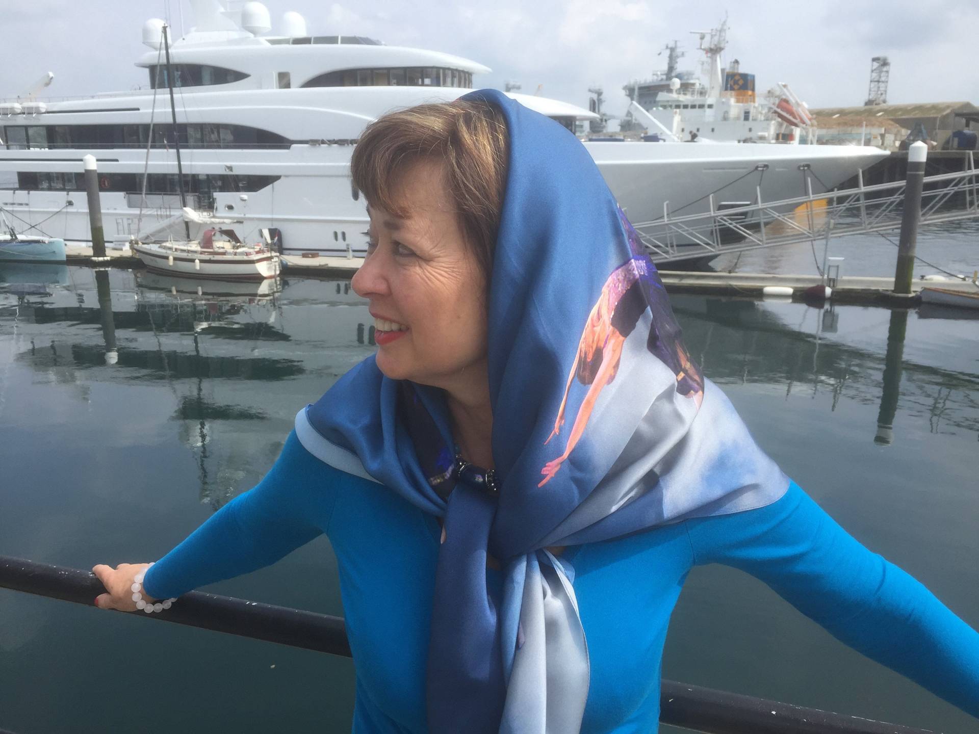 Schal Seide Ballerina Wolke Blau Schal Seide Ballerina Wolke Blau von LaineyMayscarves
