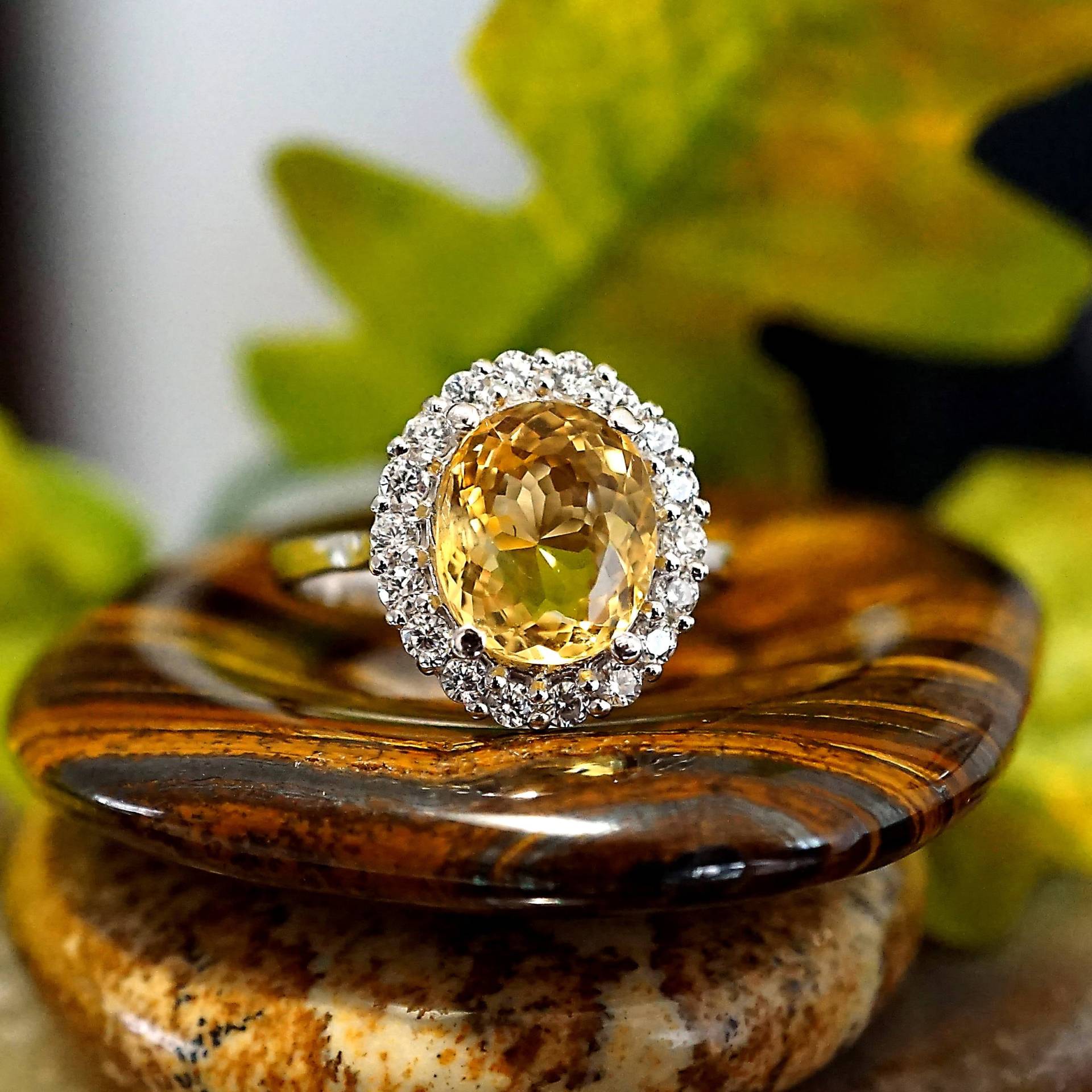 Echter Citrin Edelstein, Rhodinierter Sterlingsilberring, November Birthstone Für Valentinstag, Geschenk Sie Us-Größe 6, 75 Echter Citrin Edelstein, Rhodinierter Sterlingsilberring, November Birthstone Für Valentinstag, Geschenk Sie Us-Größe 6, 75 von LakModernJewelry