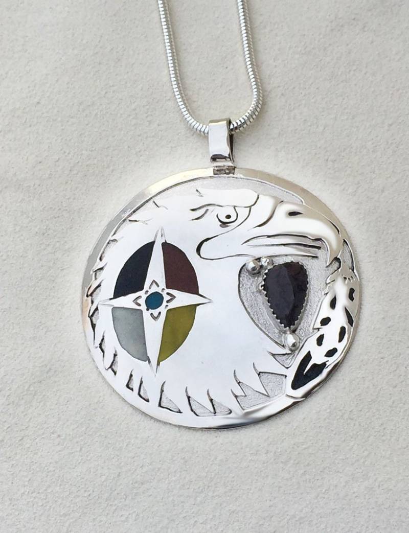 Wambi Takuni Kokipesni Anhänger Aus Silber Wambi Takuni Kokipesni Anhänger Aus Silber von LakotaJewelryVisions