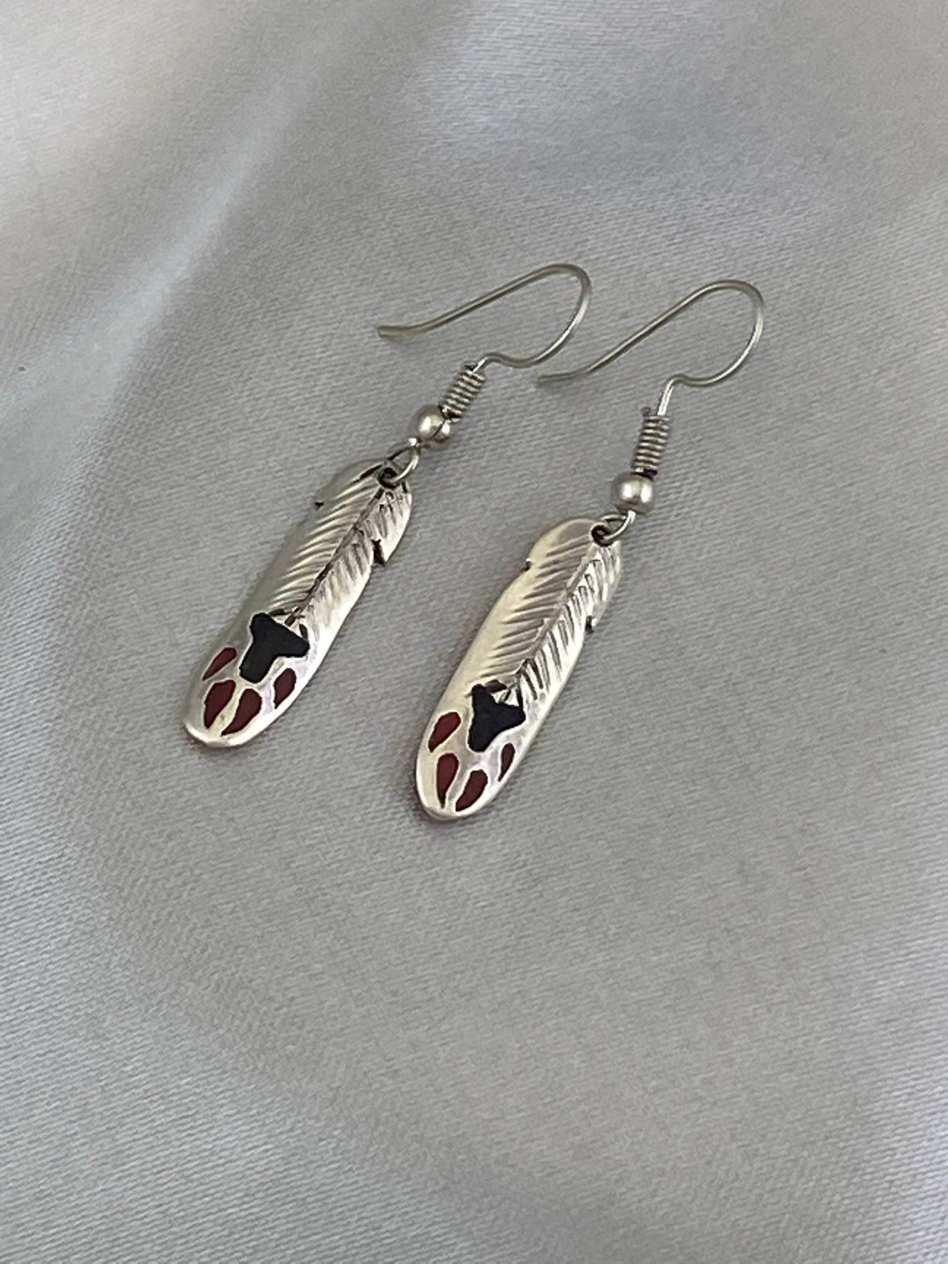 Wolf Track Feder Silber Ohrringe Wolf Track Feder Silber Ohrringe von LakotaJewelryVisions