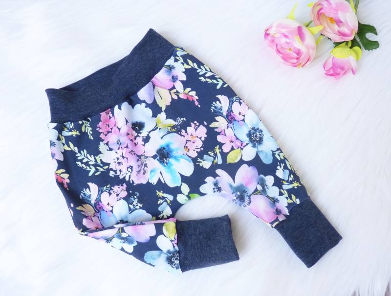 Babyhose, Gr. 56/62/68/74/80/86 von Lakotana