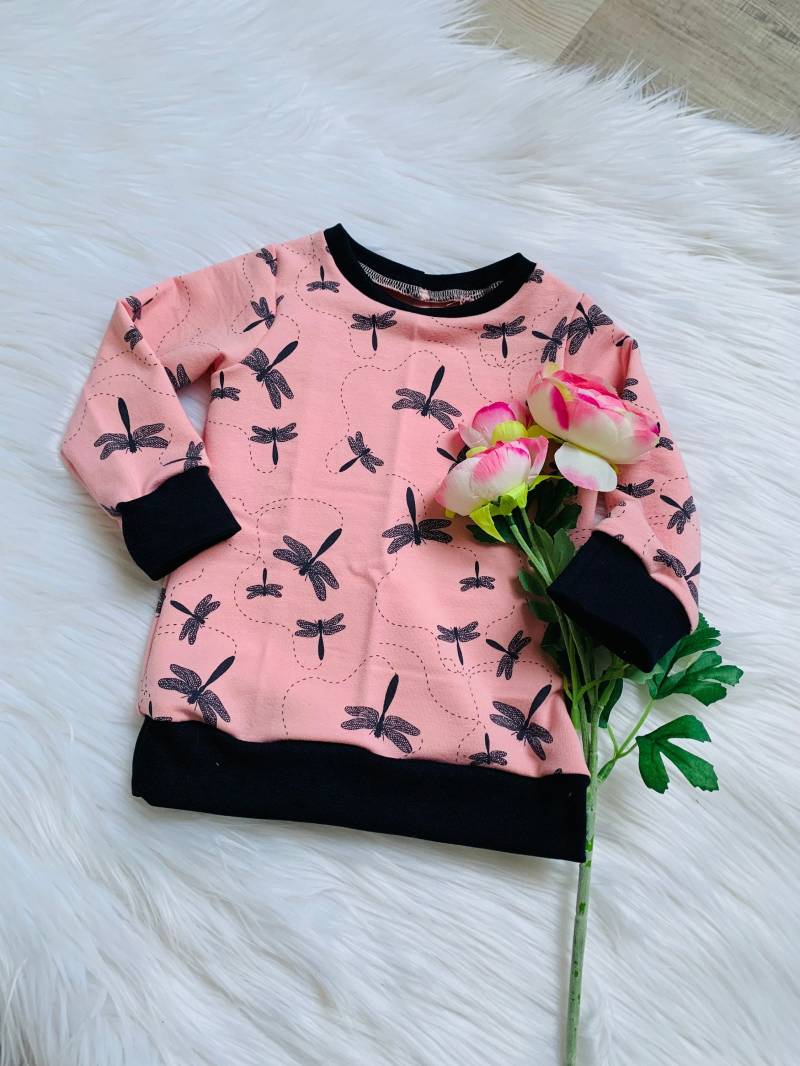 Pullover, Gr. 68, Rosa Dunkelblau/Libellen von Lakotana