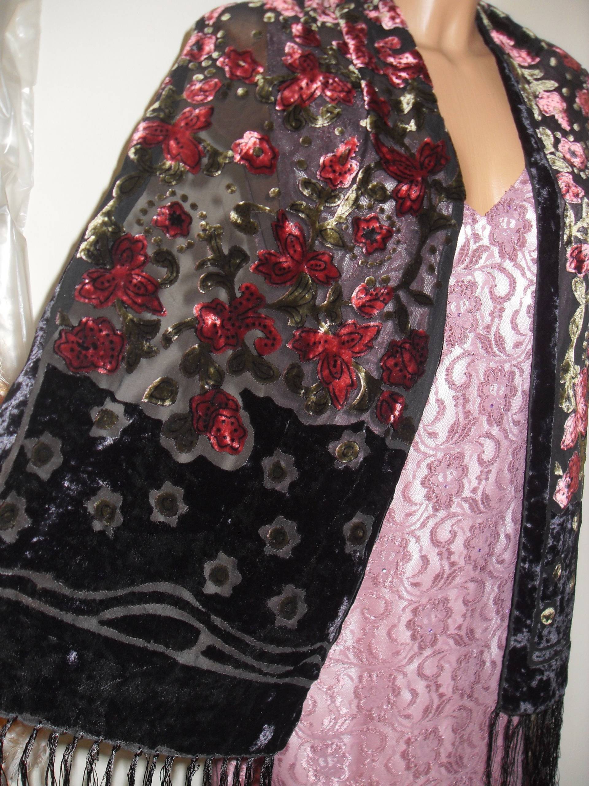 Schal Halstuch, Mit Fransen, Rosen - 140/35 cm von Lalerosso