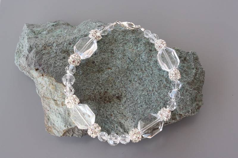 Crystal Strass Armband Mit Klaren Swarovski-Kristallen Und Kugeln, Braut Armband, Hochzeit Custom, Single Strand Crystal Strass Armband Mit Klaren Swarovski-Kristallen Und Kugeln, Braut Armband, Hochzeit Custom, Single Strand von LalleBridalJewelry