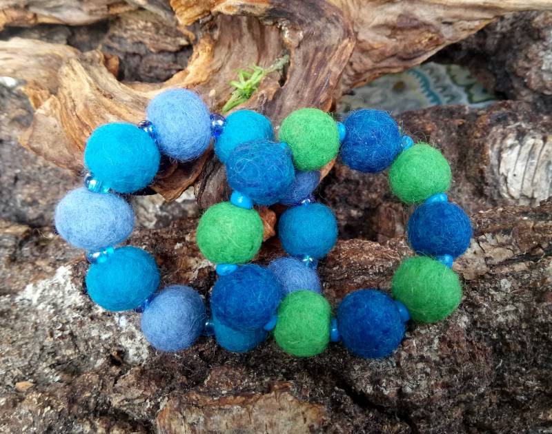 Armband, Filzarmband, Gipsy, Kinderarmband, Waldorf Armband, Filzarmband, Gipsy, Kinderarmband, Waldorf von Lalunasdreams