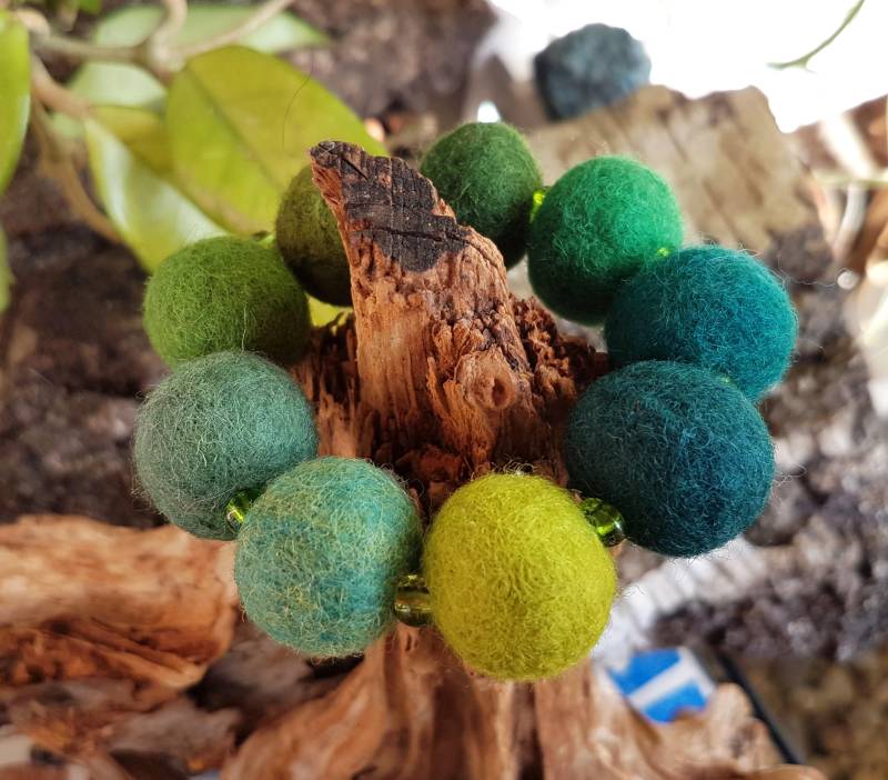 Armband, Filzarmband, Filz, " Trolla ", Waldorf Armband, Filzarmband, Filz, " Trolla ", Waldorf von Lalunasdreams