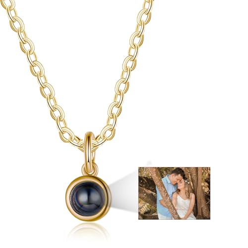 Lam Hub Fong Personalisiert Foto Projektion Halskette für Damen Männer Kette mit Bild Anhänger Silber Vergoldet Kette Schmuck Geschenk für Geburtstage Valentinstag Weihnachtsfeiertag (Gold) von Lam Hub Fong
