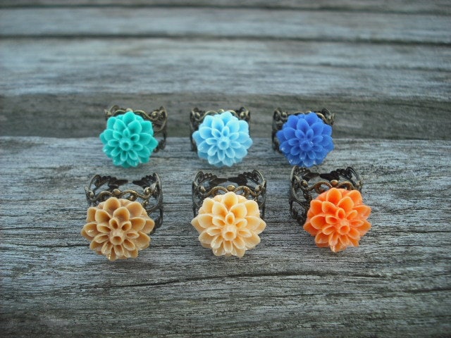 Antik Messing Mutter Blumen Cabochon Ring von Lana0Crystal