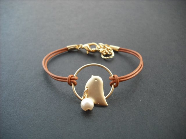 Brautjungfer Armband, Matt Gold Süße Kleine Küken Juni Geburtstag Perle Birthstone Geschenk, Geburtstagsgeschenk von Lana0Crystal