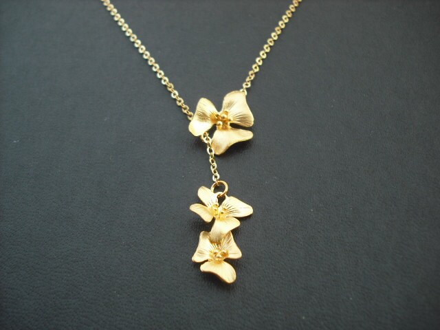 Brautjungfer Halskette, 16K Gold Vergoldet Blumen Lariat Halskette von Lana0Crystal