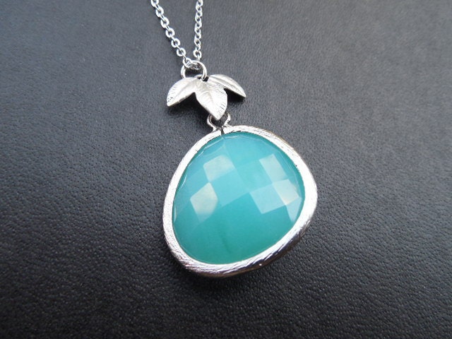 Brautjungfern Geschenk, Hochzeitsgeschenk, Aqua Blau Lünette Necklace - Große Blende von Lana0Crystal