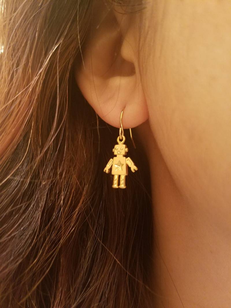 Gold Oder Silber Vergoldet Entzückende Roboter Charm Ohrringe von Lana0Crystal